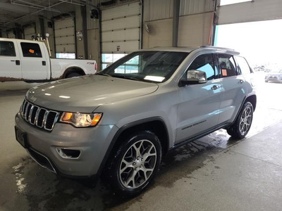 2020 Jeep Grand Cherokee 4X4 Limited Fresh Trade! Leather!