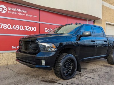 2021 Ram 1500 Classic EXPRESS IN BLACK EQUIPPED WITH A 5.7L HEMI