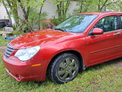 ARE YOU LOOKING FOR A GOOD RELIABLE CAR? 2010 CHRYSLER SEBRING