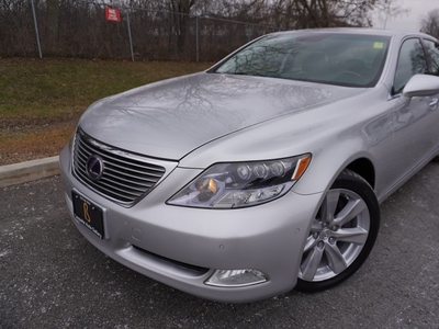 Used 2008 Lexus LS 600H STUNNING HYBRID / NO ACCIDENTS / DEALER SERVICED for Sale in Etobicoke, Ontario