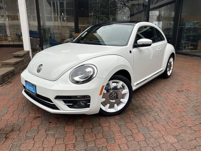 Used 2019 Volkswagen Beetle Wolfsburg Edition Coupe 2.0T 6sp at w/Tip for Sale in Scarborough, Ontario
