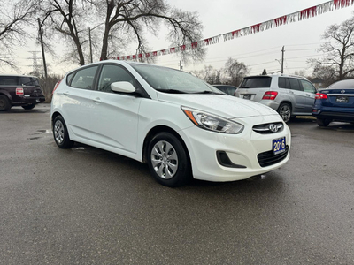 2016 Hyundai Accent SE / ONE OWNER / NO ACCIDENTS / 2 KEYS / USB