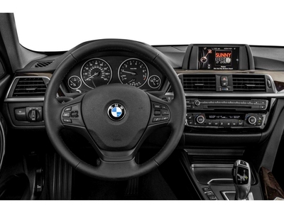 2016 BMW 320