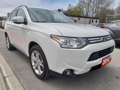 Used 2014 Mitsubishi Outlander GT-4WD-7 SEATS-LEATHER-BK CAM-BLUETOOTH-ALLOYS for Sale in Scarborough, Ontario