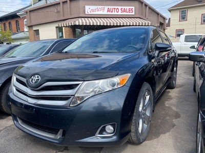 Used 2014 Toyota Venza 4DR WGN V6 AWD for Sale in St. Catharines, Ontario