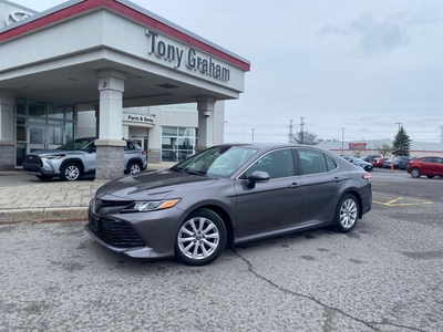 Used 2020 Toyota Camry LE for Sale in Ottawa, Ontario