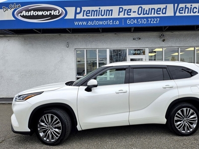 Used 2021 Toyota Highlander Platinum Limited AWD *Nav, Pano Sunroof, Quad Seat for Sale in Langley, British Columbia