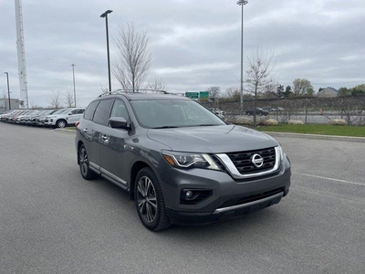 Used Nissan Pathfinder 2018 for sale in Laval, Quebec