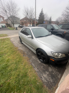 2001 Lexus is300