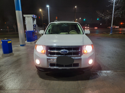 2012 Ford Escape Limited AWD! CERTIFIED!