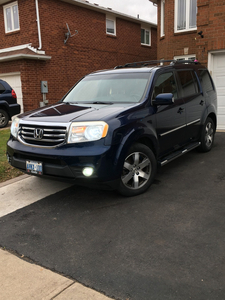 2013 Honda Pilot Touring 4WD - 1-owner - No accidents - Rear DVD system - 8 seater - SALE PENDING