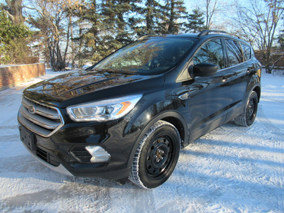 2018 Ford Escape SEL 4WD - WINTER TIRES & RIMS - LEATHER