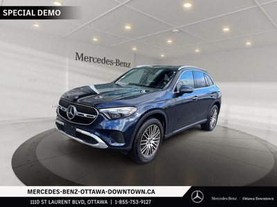2023 Mercedes-Benz GLC300 4MATIC SUV-manager demo for sale loade