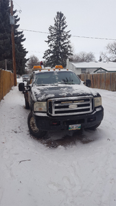 Selling Ford tow truck