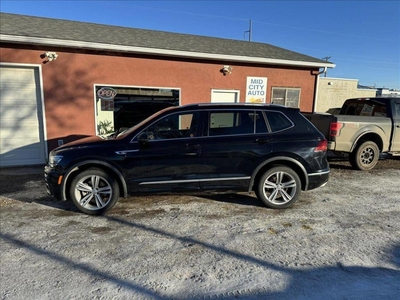 Used 2019 Volkswagen Tiguan Highline for Sale in Saskatoon, Saskatchewan