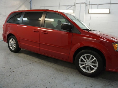 Used 2015 Dodge Grand Caravan SXT CERTIFIED CAMERA DVD BLUETOOTH ALLOYS *SERVICE RECORDS* POWER OPTIONS for Sale in Milton, Ontario