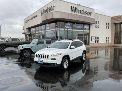 Used 2015 Jeep Cherokee North for Sale in Windsor, Ontario