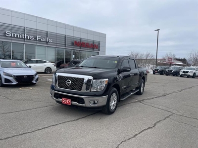 Used 2017 Nissan Titan Crew Cab SV 4X4 for Sale in Smiths Falls, Ontario