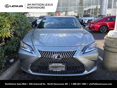 Used 2019 Lexus ES 300 h eCVT / PREMIUM PKG, NO ACCIDENTS, LOCAL for Sale in North Vancouver, British Columbia