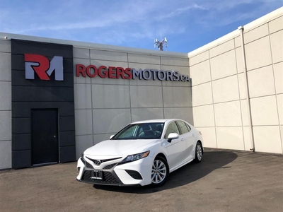 Used 2020 Toyota Camry SE - HTD SEATS - REVERSE CAM - TECH FEATURES for Sale in Oakville, Ontario