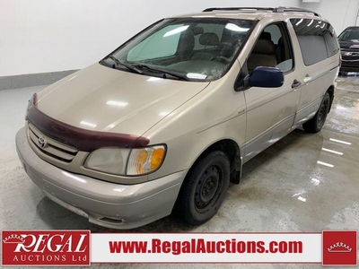 Used 2001 Toyota Sienna XLE for Sale in Calgary, Alberta