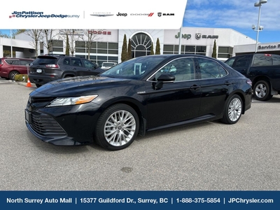Used 2020 Toyota Camry HYBRID**XLE** for Sale in Surrey, British Columbia
