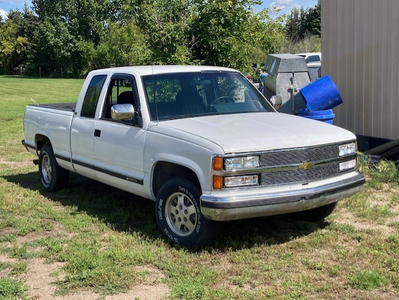 FOR SALE : 1993 CHEVROLET 1500 EXTENDED CAB SHORTBOX 2WD