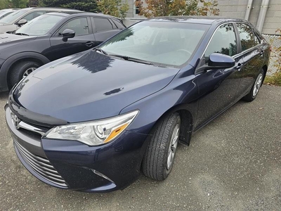 Used Toyota Camry 2016 for sale in Sherbrooke, Quebec