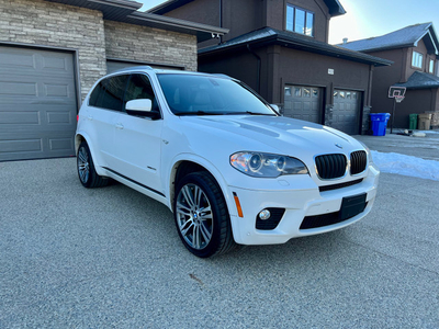 13 BMW X5 35i X-DRIVE M SPORTS PKG WELL MAINTAINED VERY CLEAN