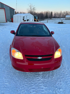 2005 Chevy cobalt in excellent condition LOW KM