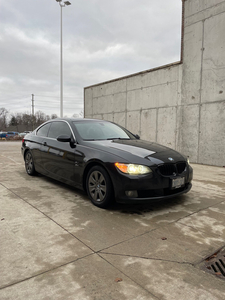 2009 BMW 328i xDrive Coupe Executive Package