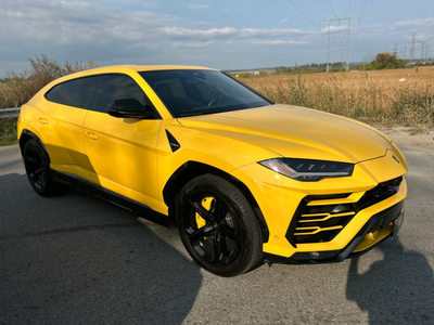 2020 Lamborghini Urus Rental