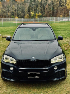 BMW X5 5.0i 2015