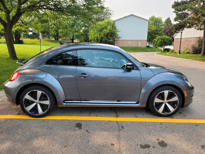 2015 VW Beetle Sport Turbo 6spd Auto Low KM