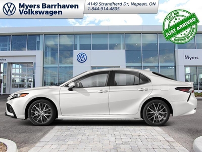 Used 2021 Toyota Camry SE - Heated Seats - Apple CarPlay for Sale in Nepean, Ontario