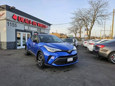 Used 2021 Toyota C-HR XLE for Sale in Oakville, Ontario