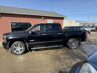 Used 2014 Chevrolet Silverado 1500 High Country for Sale in Saskatoon, Saskatchewan