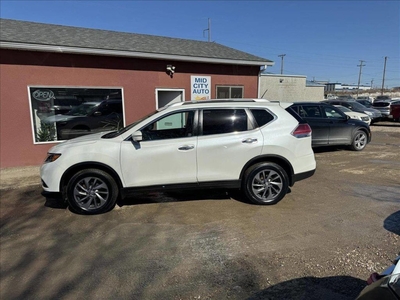 Used 2016 Nissan Rogue for Sale in Saskatoon, Saskatchewan