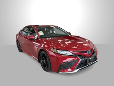 Used 2021 Toyota Camry Hybrid XSE 1 Owner Fuel Saver! for Sale in Vancouver, British Columbia
