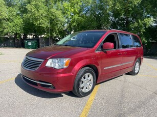 Used 2012 Chrysler Town & Country TOURING for Sale in Winnipeg, Manitoba