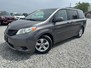 Used 2016 Toyota Sienna L FWD 7-Passenger V6 *No Accidents*1 owner*Only 54,000 KM! for Sale in Dunnville, Ontario
