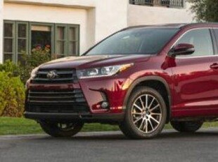 Used 2018 Toyota Highlander XLE for Sale in North Bay, Ontario