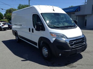 Used 2023 RAM 3500 ProMaster High Roof RARE 3500 HIGHROOF!! LOW MILEAGE!! BACKUP CAM. BLUETOOTH. CARPLAY. KEYLESS ENTRY. A/C. PWR GROUP. for Sale in Kingston, Ontario