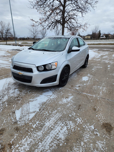 2015 CHEVY SONIC CLEAN TITLE FRESH SAFETY $9,750