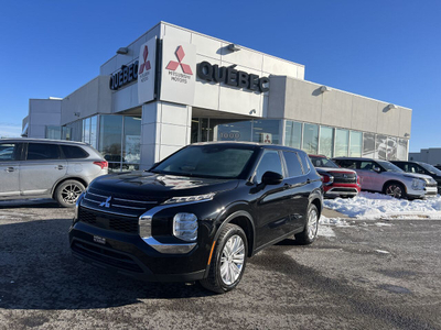 2022 Mitsubishi Outlander ES