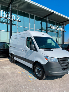 Sprinter High Roof Mercedes $820/month lease