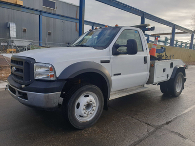2005 Ford F-450 Super Duty Tow Truck 6.0L Diesel RWD For Sale.