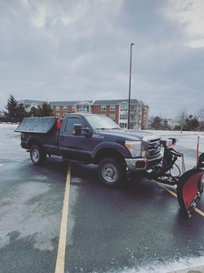2012 Ford F250 ( Plow & Salter )