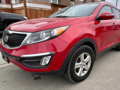 2015 Kia sportage AWd for sale very clean active
