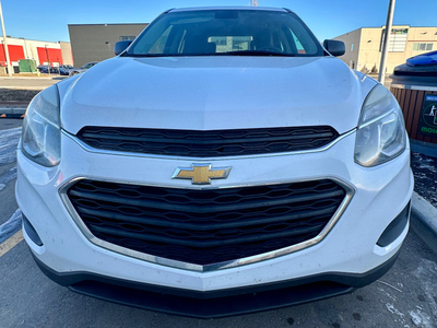 2017 Chevy equinox AwD/active/no accident/clean carfax